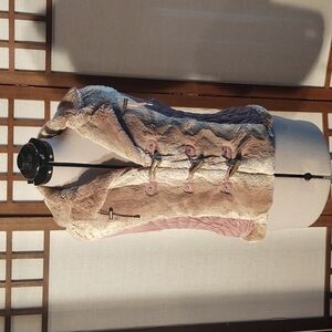 MontanaCo Gray Faux Fur Vest Sz M